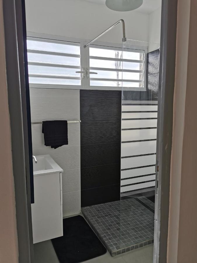 לה גוסייר Appartement Vue Mer Et Montagne A 100M De La Plage מראה חיצוני תמונה